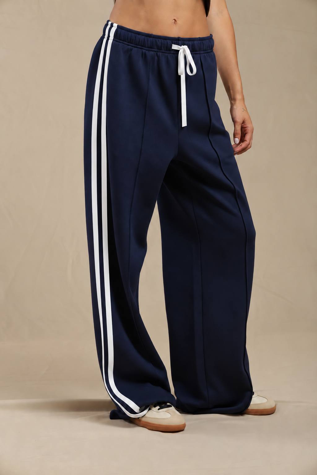 Pantalón Wide Leg Naval Academy – pantalón ancho deportivo azul marino mujer, Mali