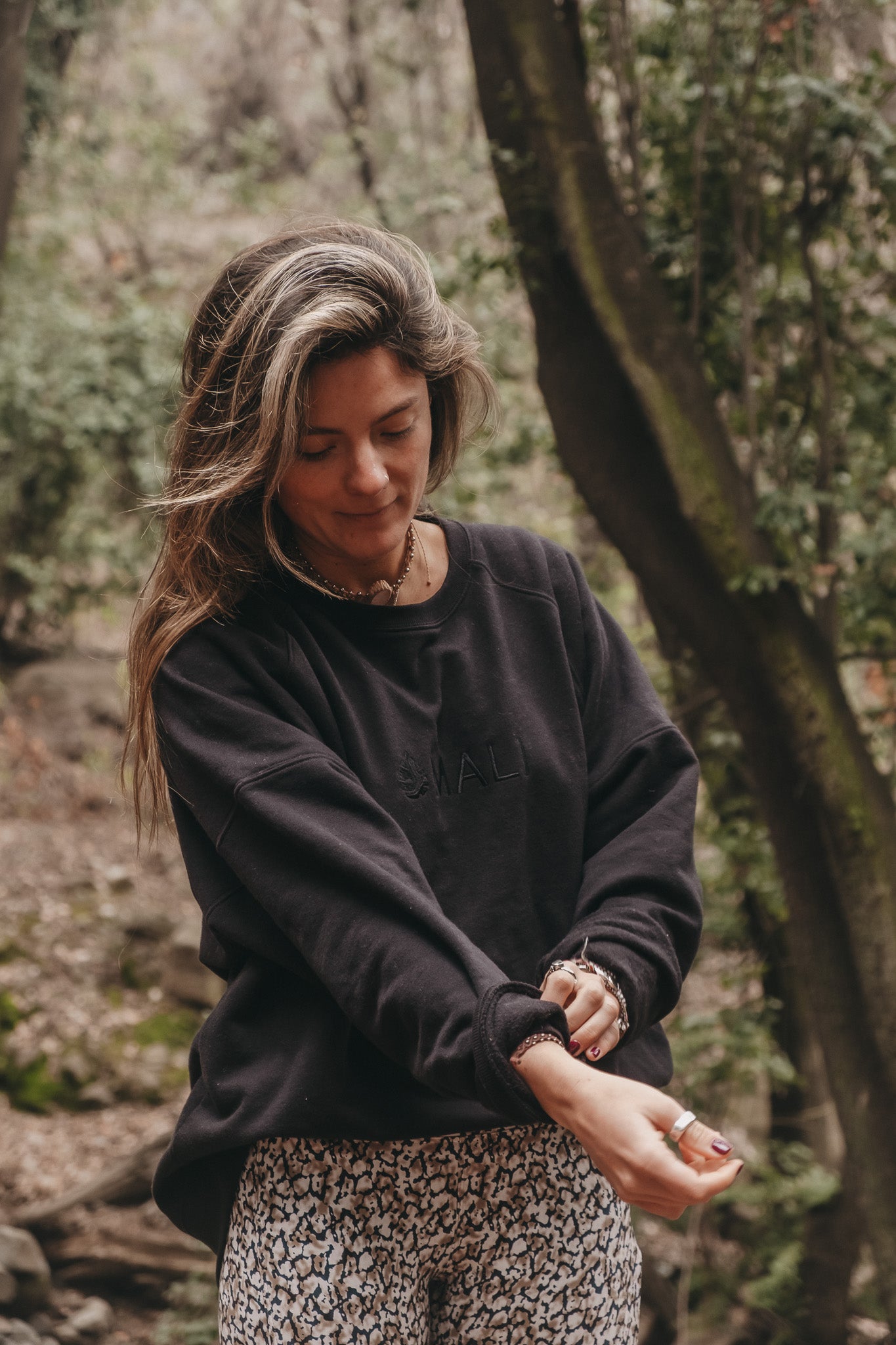 Natural Pullover Jet Black