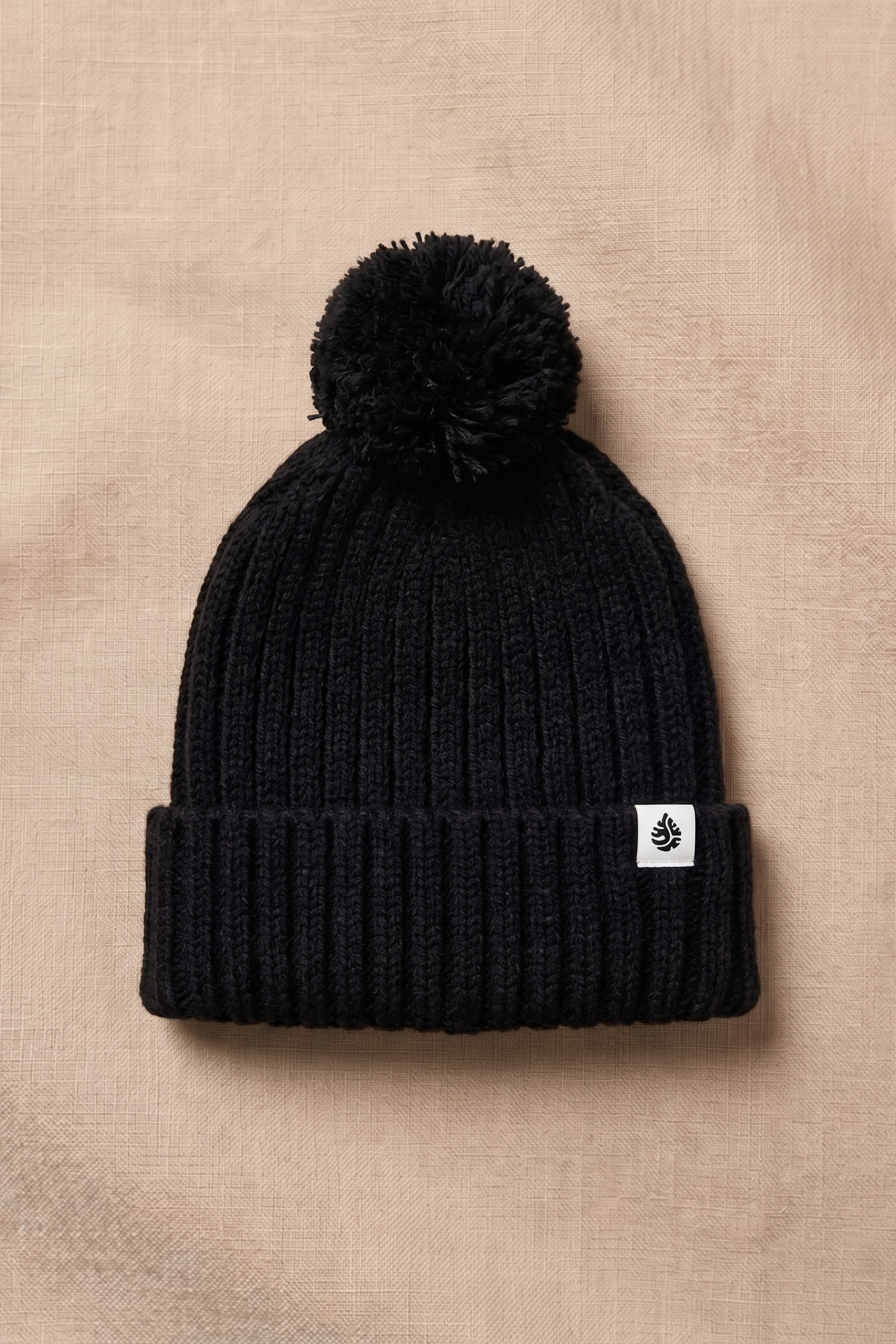 Beanie Pom Black