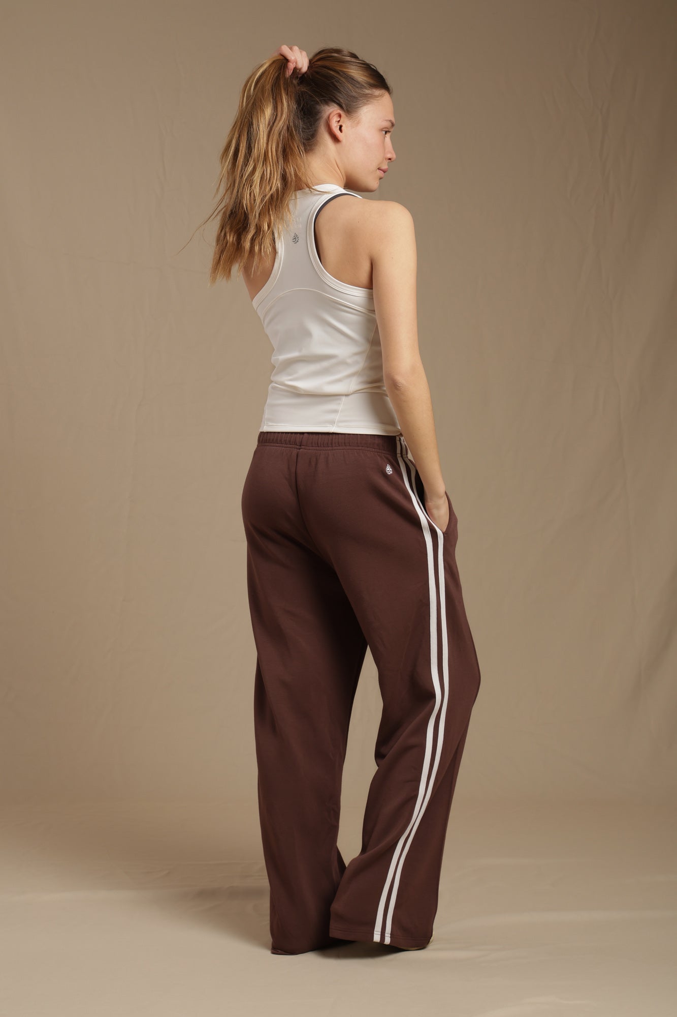 Pantalón Wide Leg Deep Mahogany