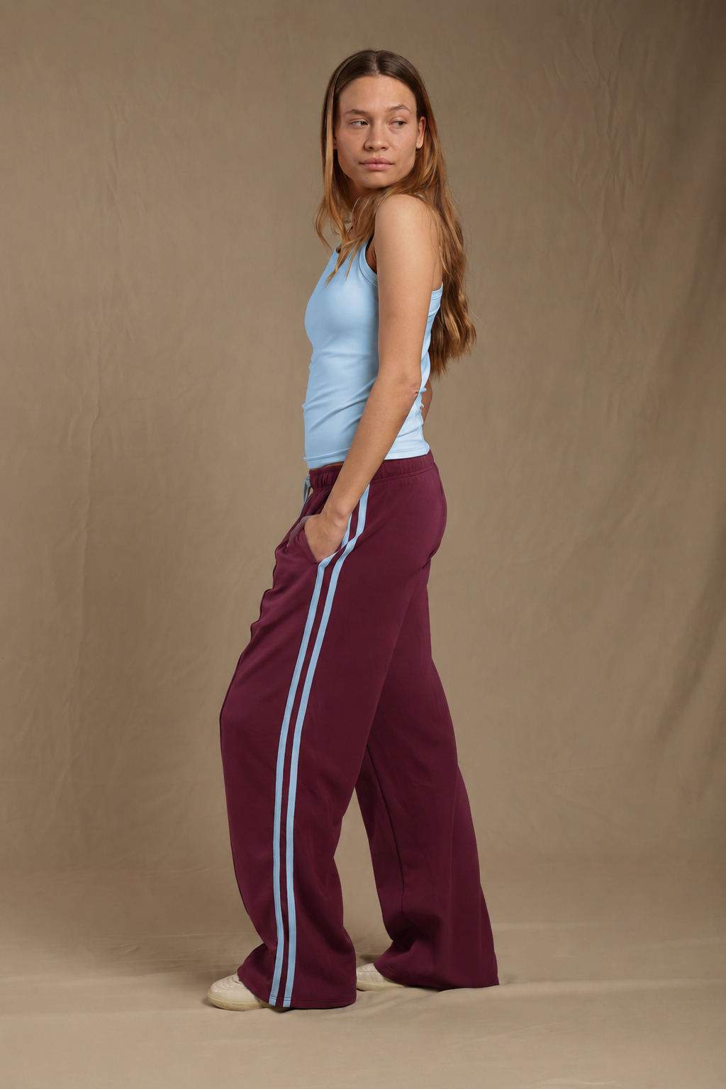 Pantalón Wide Leg Burgundy