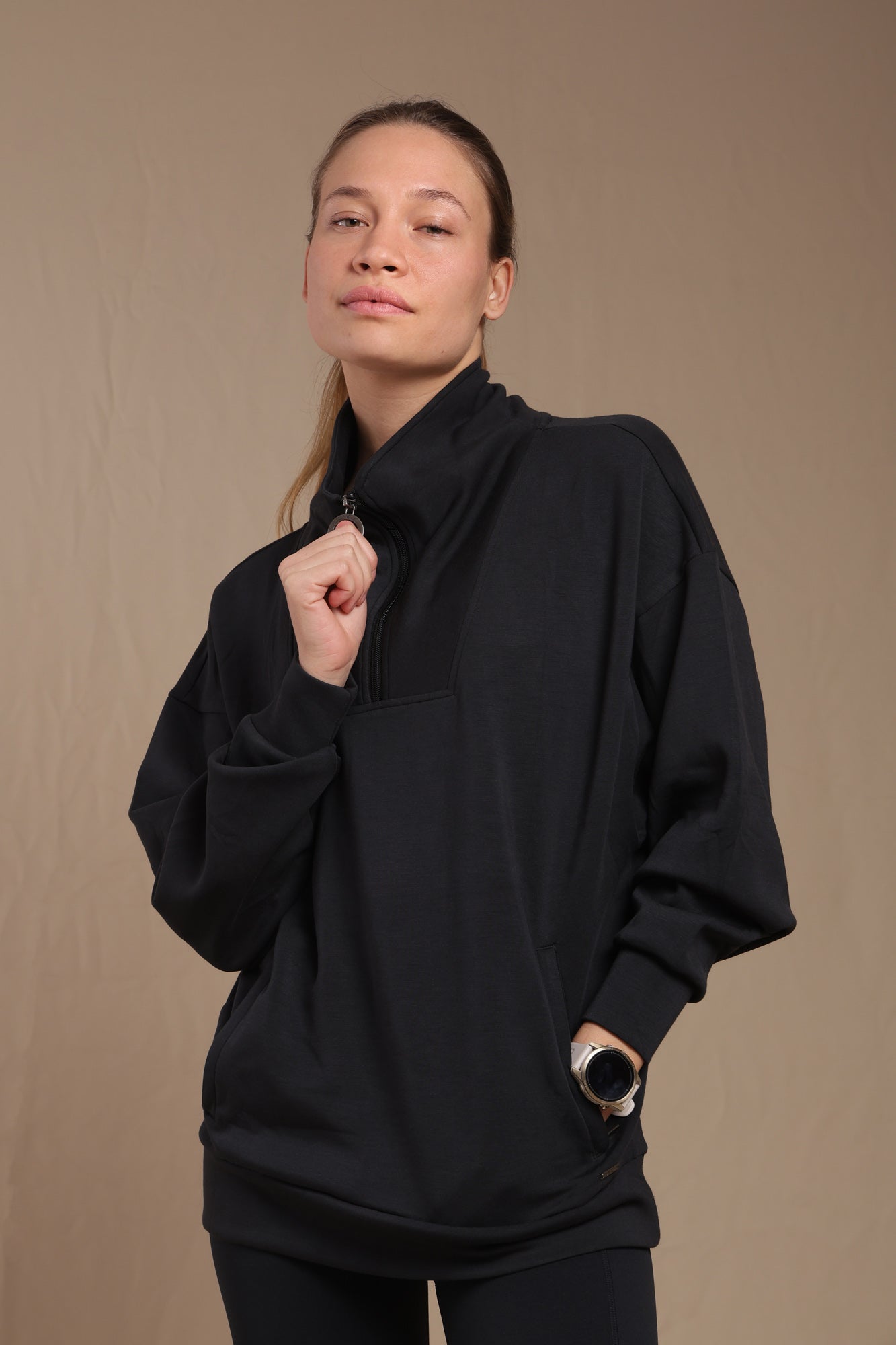 Poleron Half Zipper Black